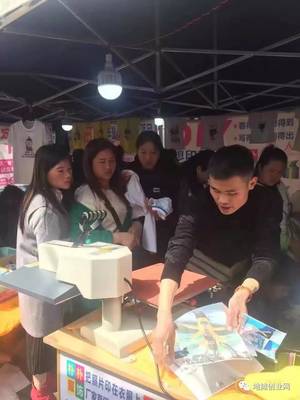 夏日地攤熱浪來襲 廣告設計如何成為小成本創業的黃金賽道